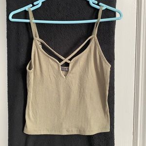 Crop tank top